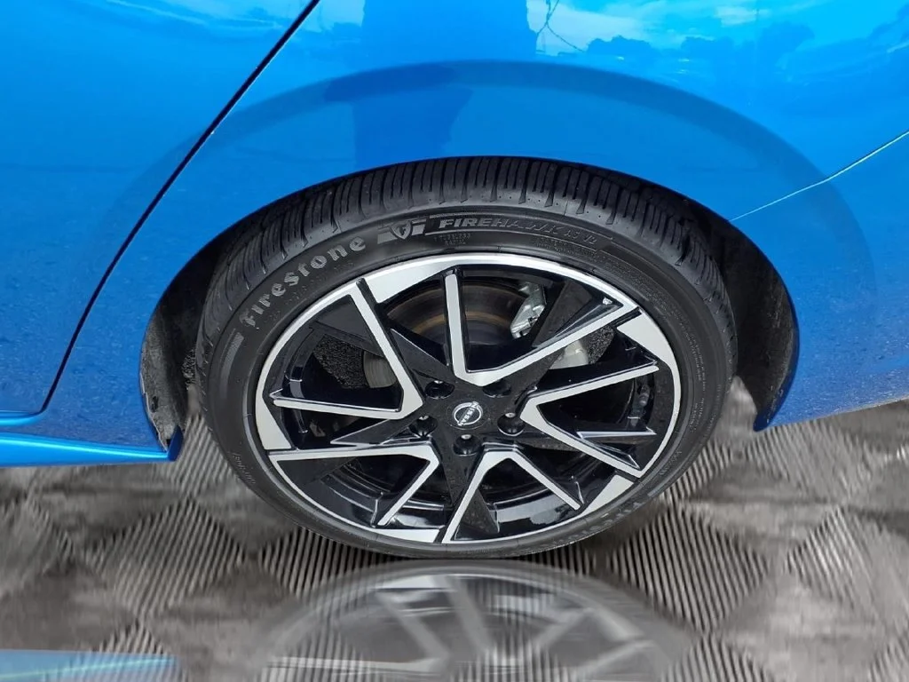 Used 2025 Blue Nissan SR image 25