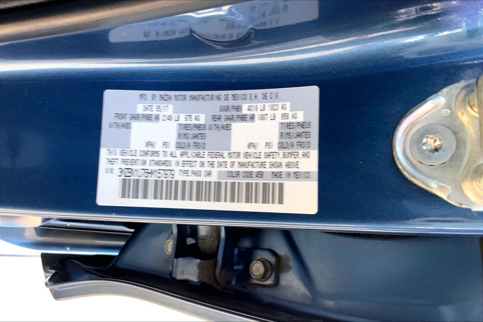 Used 2017 Eternal Blue Mica Mazda Sport image 30