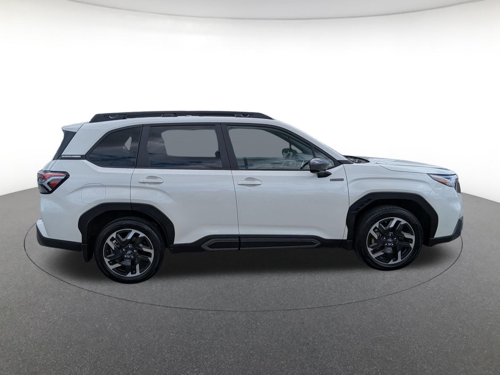 Used 2025 Crystal White Pearl Subaru Limited Hybrid image 8