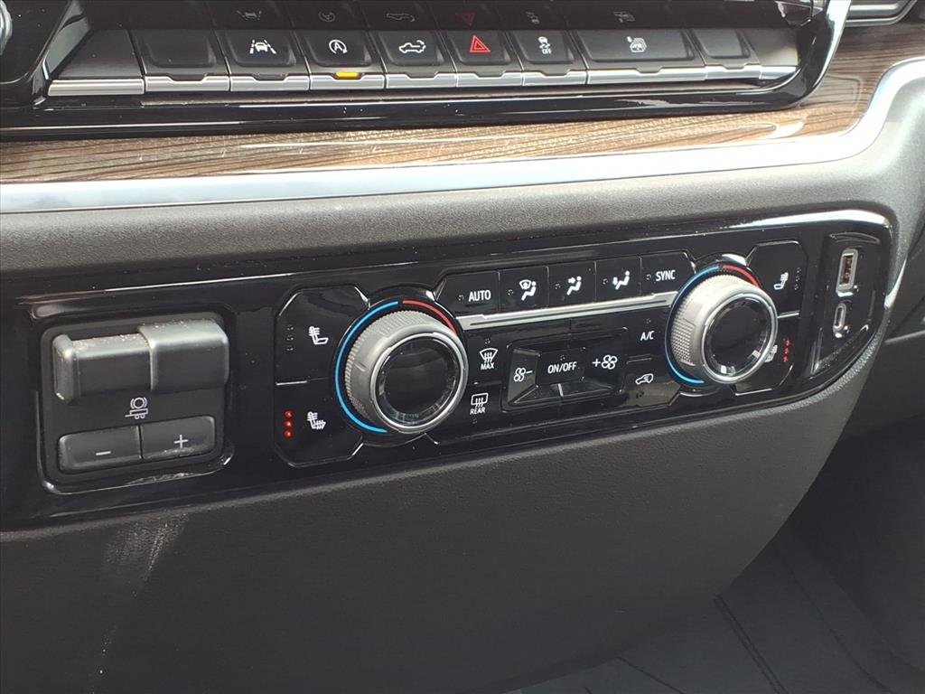 Used 2022 Dark Ash Metallic Chevrolet LT image 16
