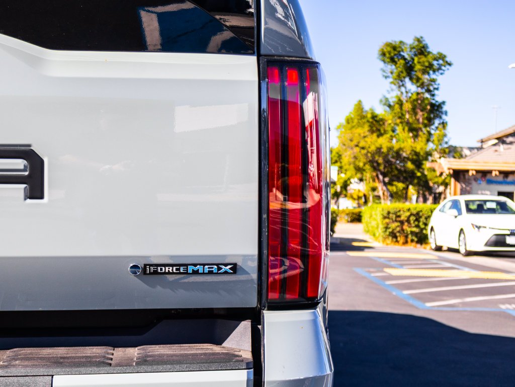 New 2026 Lunar Rock Toyota Tundra Platinum image 16