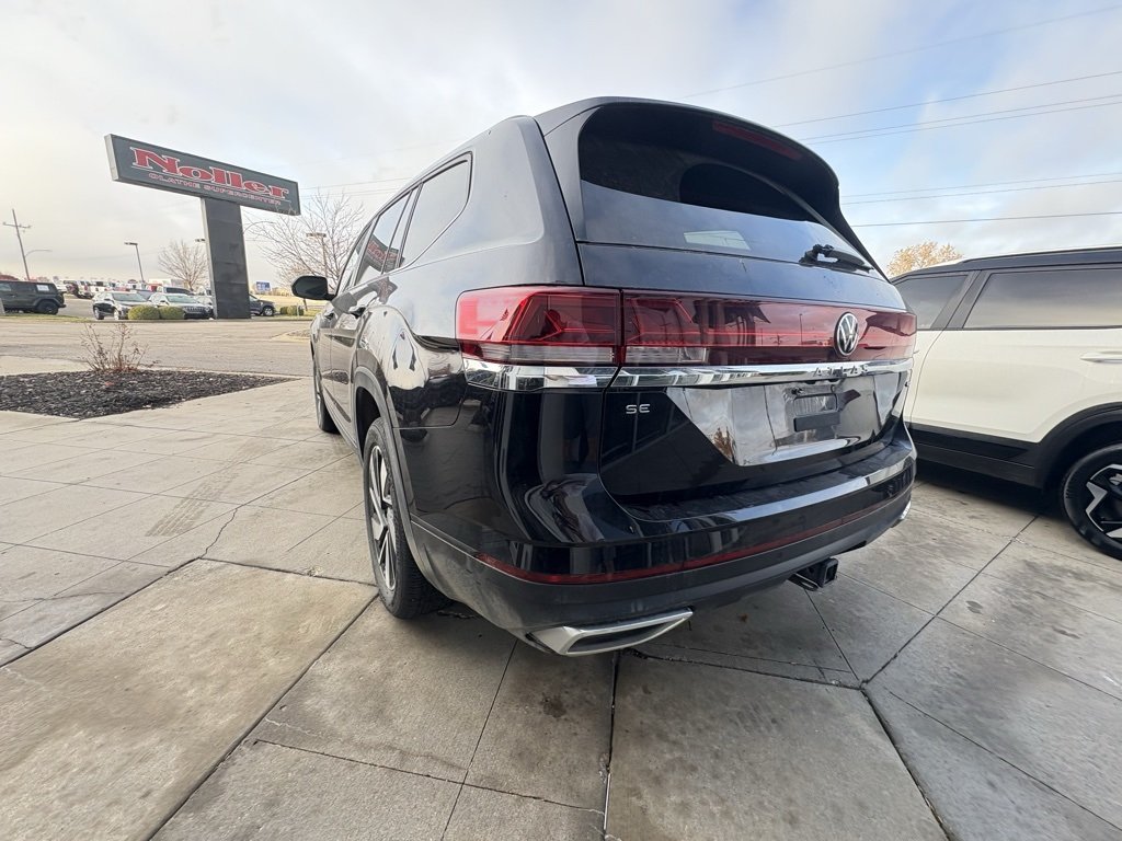 2025 Volkswagen Atlas SE Technology photo 4