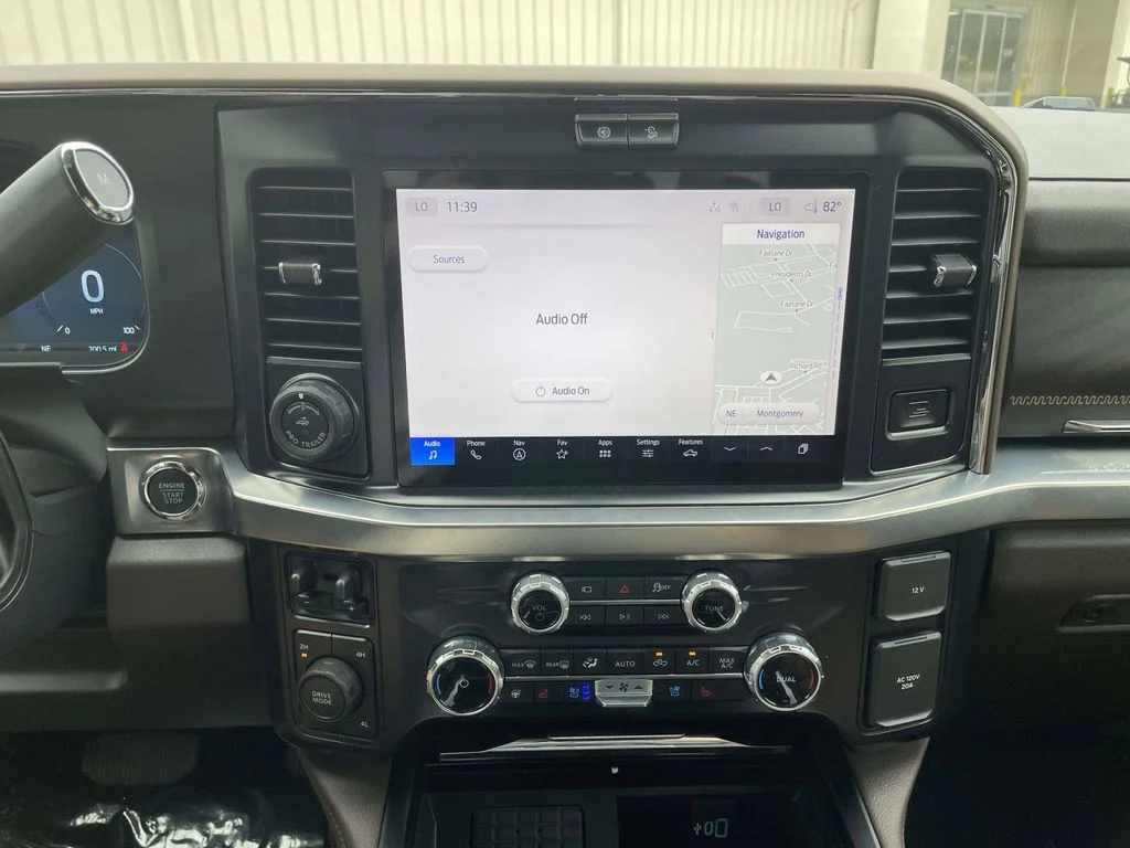 New 2026 White Ford King Ranch image 22