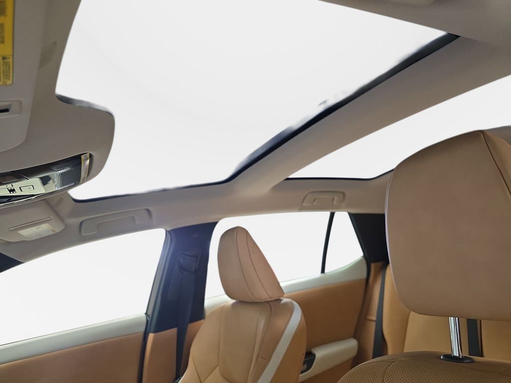 New 2026 Oxygen White Lexus PREMIUM AWD image 30