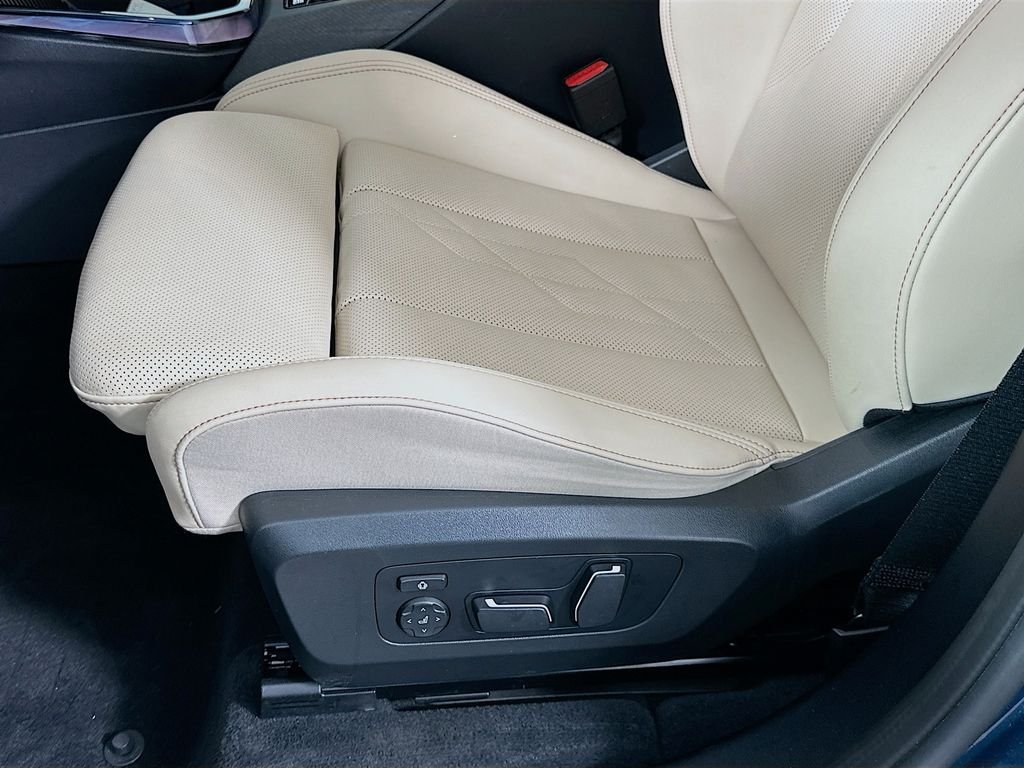 2025 BMW X3 30 - Photo 19