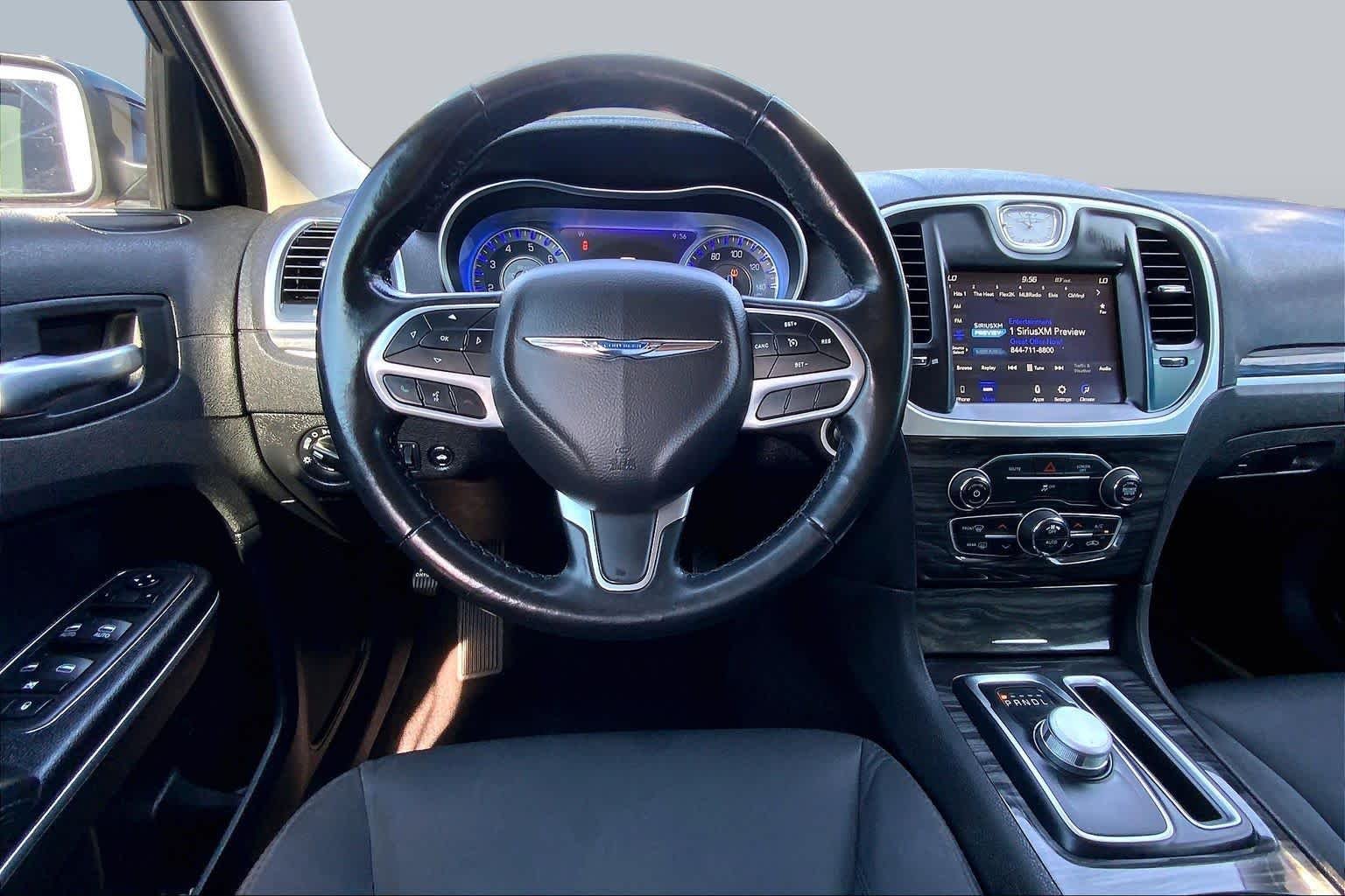 Pre-Owned 2022 Chrysler 300 Touring