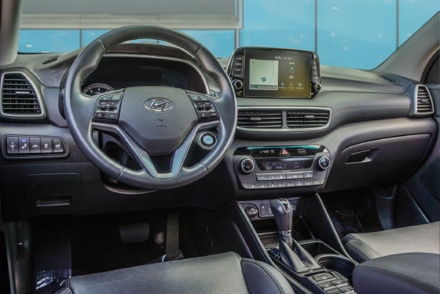Used 2020 Silver Hyundai Ultimate image 40