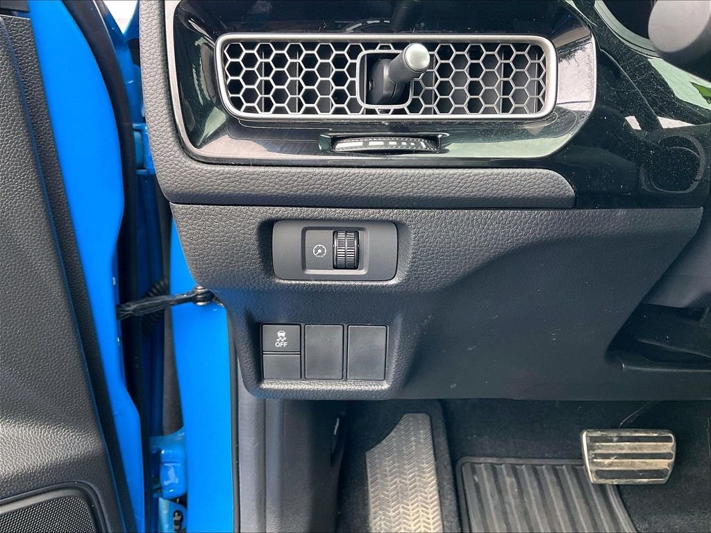 Used 2025 Boost Blue Pearl Honda Sport image 25