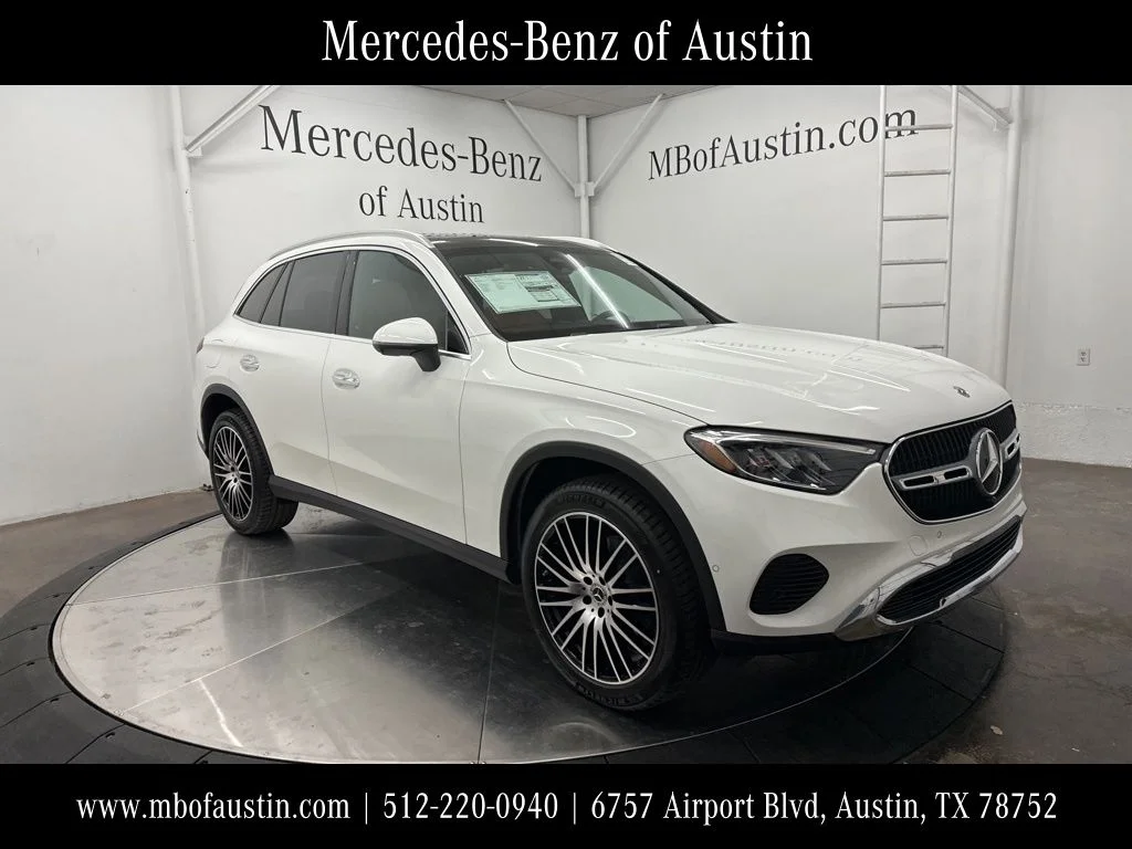 Used 2026 White Mercedes-Benz GLC 300 image 1