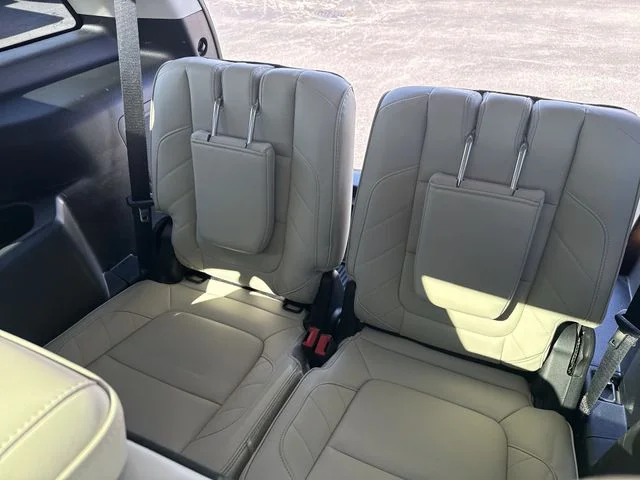 Used 2019 Blue Metallic Ford Limited image 28