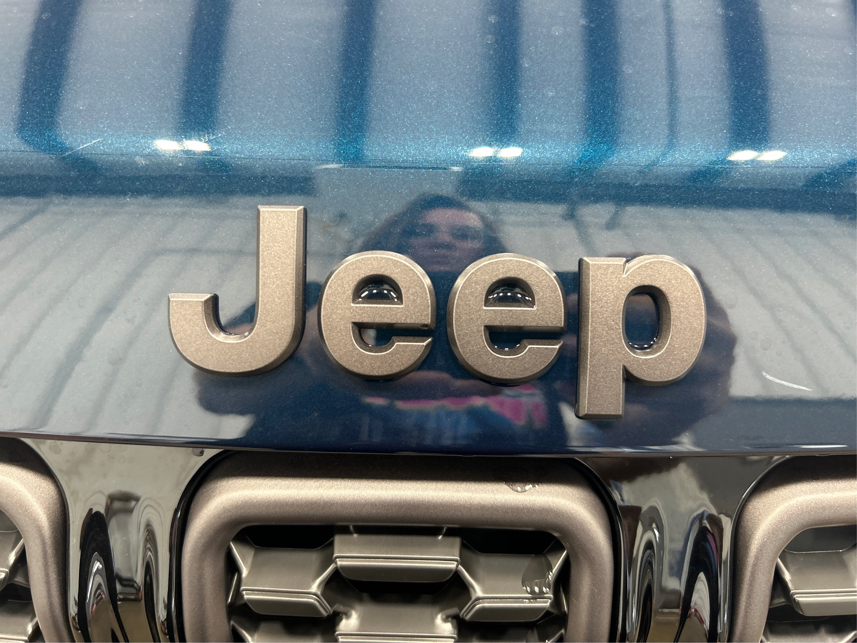 New 2026 Fathom Blue Pearl Coat Jeep Latitude image 24