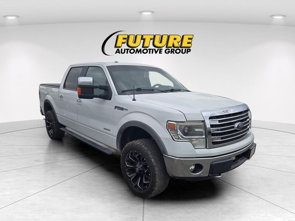 Used 2013 White Ford Lariat image 1