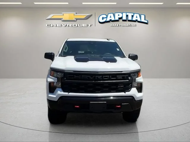 Used 2024 Summit White Chevrolet Custom Trail Boss image 8