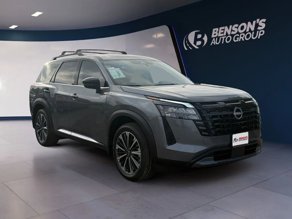 New 2026 Gray Nissan Platinum image 7