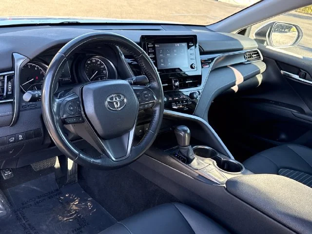Used 2022 White Toyota SE image 14