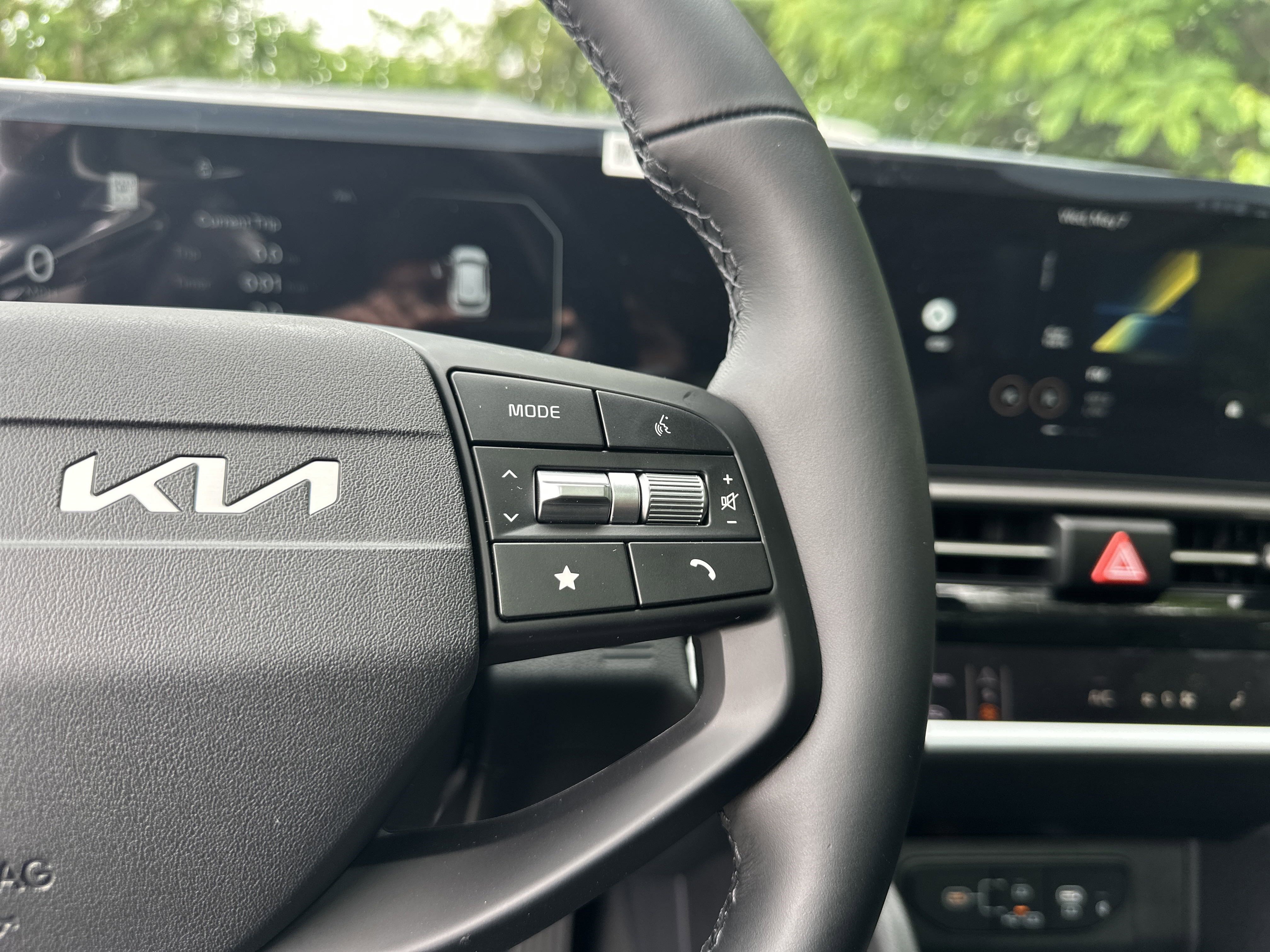 2026 Kia Sportage SX - Photo 21