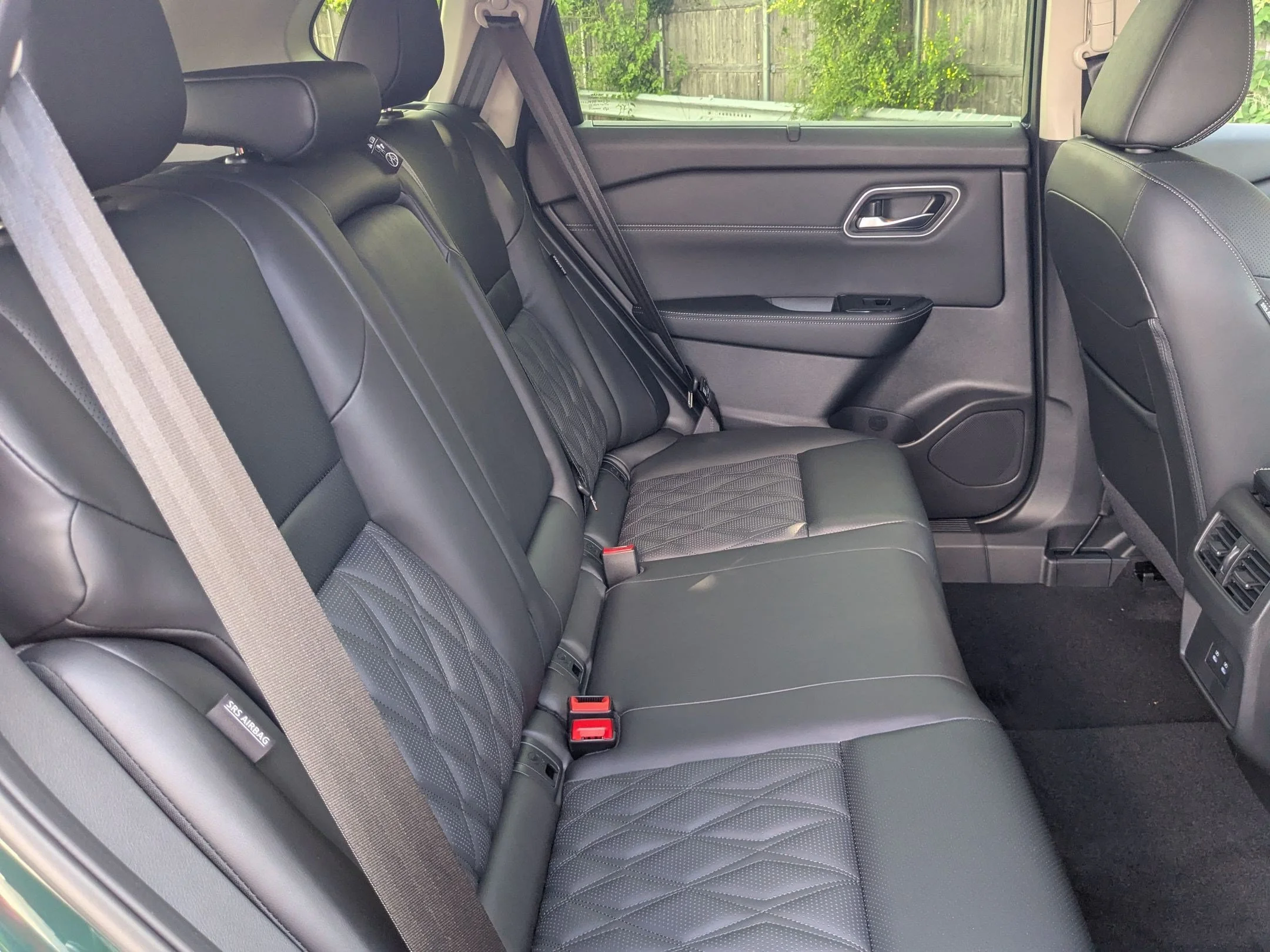 New 2026 Obsidian Green Pearl Nissan Platinum image 30