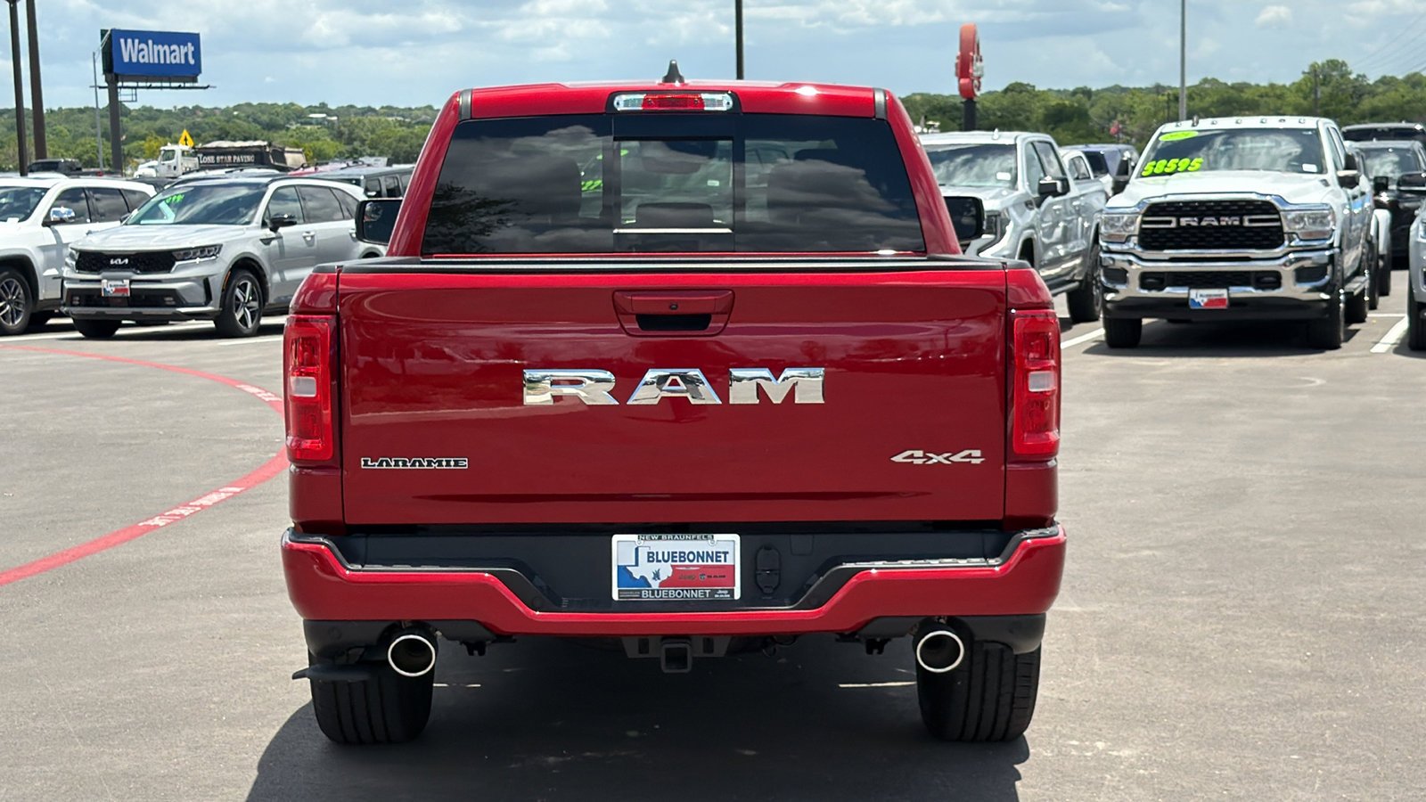 New 2026 Molten Red Pearl-Coat Exterior Paint RAM Laramie image 6