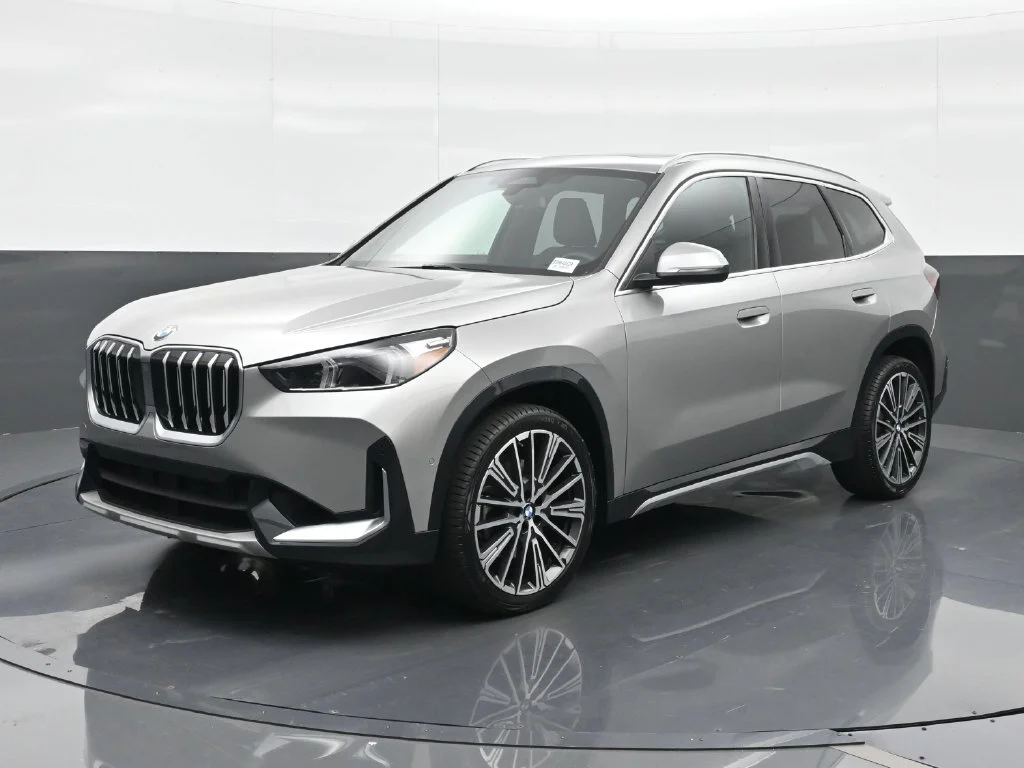 2025 BMW X1