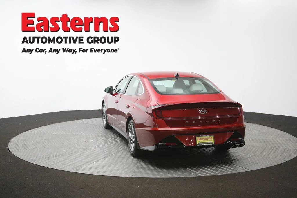 Used 2023 Red Hyundai SEL image 65