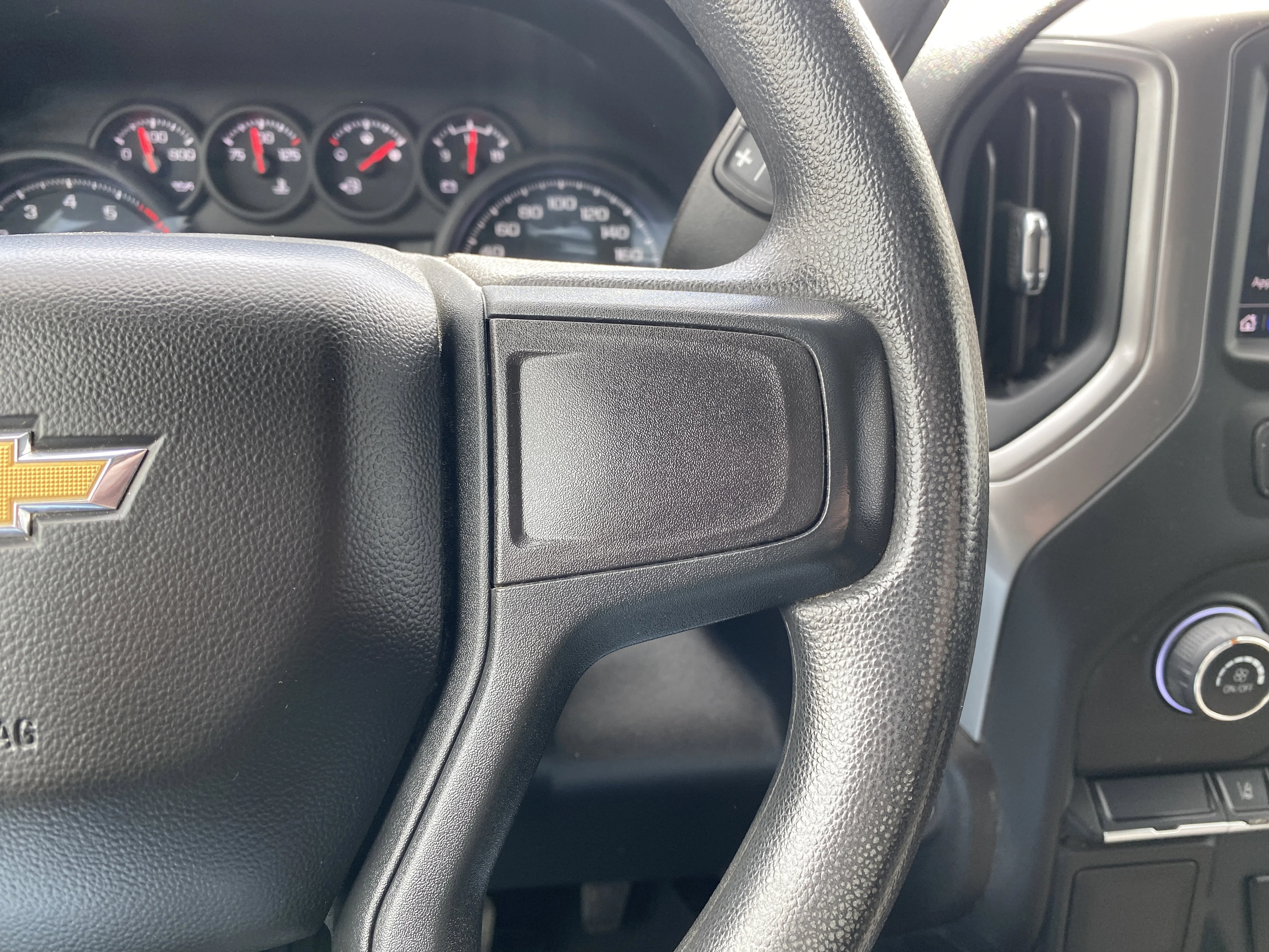 Used 2024 White Chevrolet Custom Crew Cab image 13