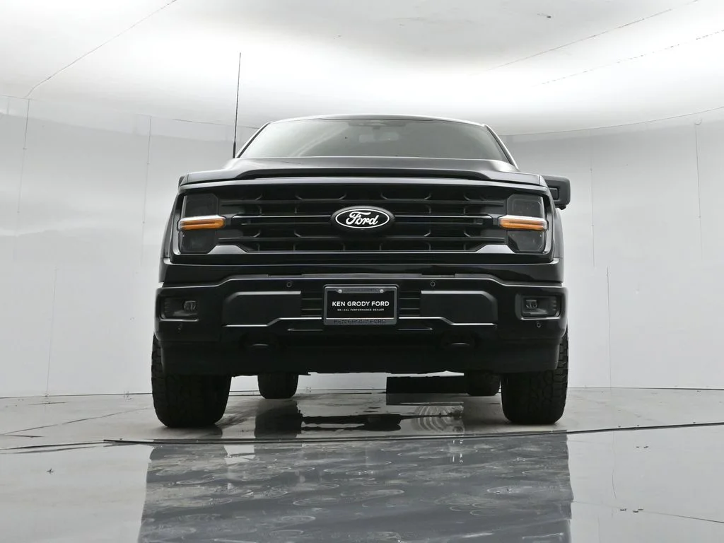 New 2026 Agate Black Metallic Ford XLT image 50