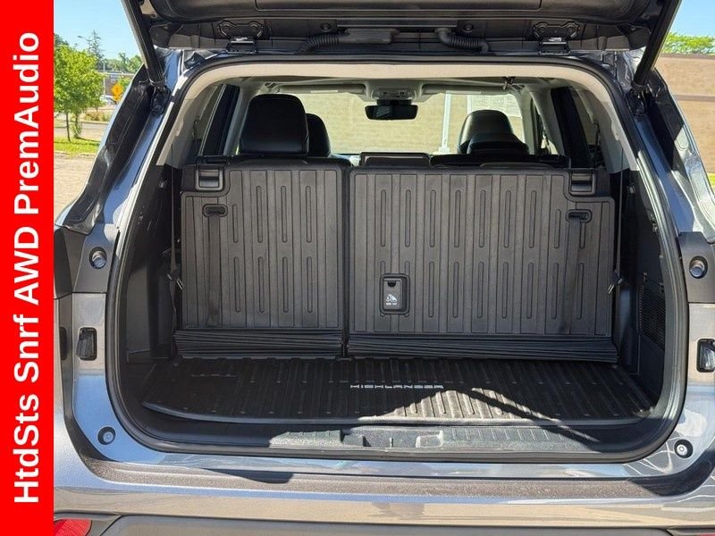 Used 2023 Magnetic Gray Metallic Toyota XLE image 9