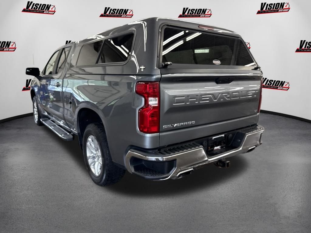 Used 2019 Gray Chevrolet LT image 7