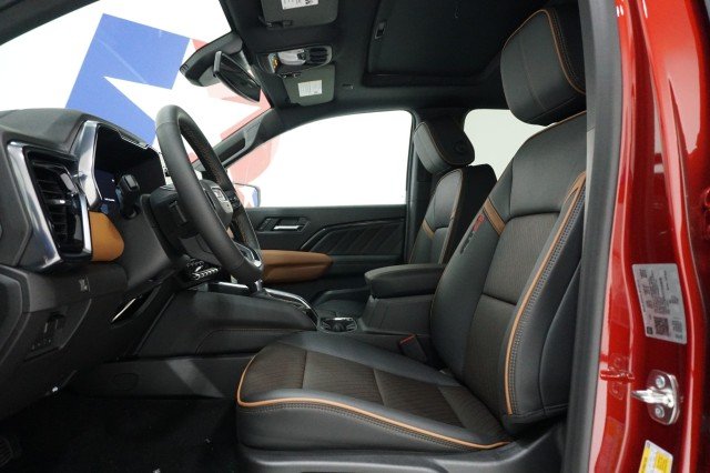 2026 GMC Canyon AT4 - Photo 15