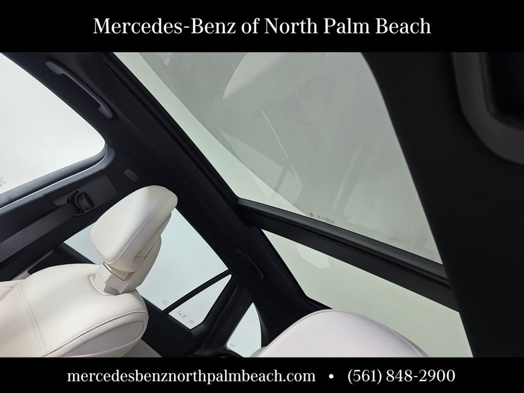 New 2026 Starling Blue Metallic Mercedes-Benz GLC 300 image 9