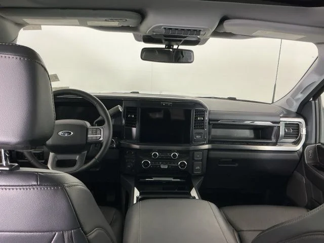Certified Used 2025 White Ford Lariat image 28