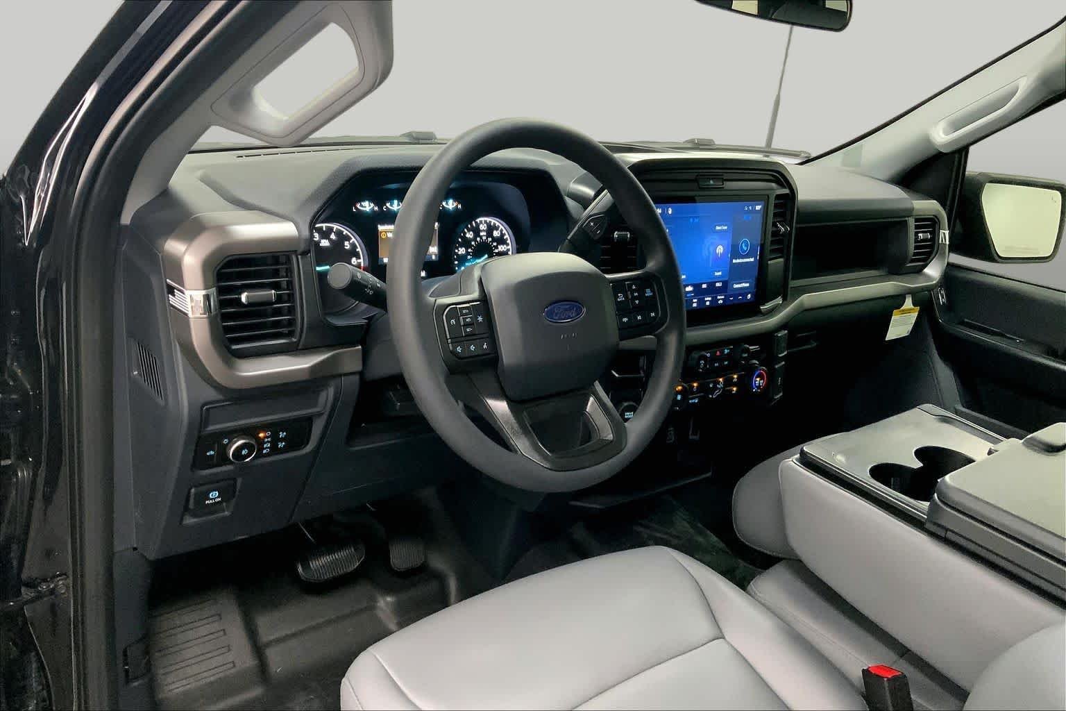 New 2026 Agate Black Metallic Ford XL image 7