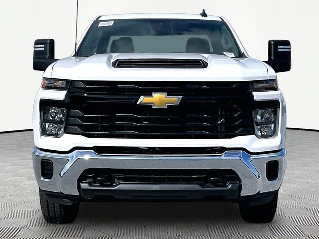New 2026 Summit White Chevrolet WT image 2