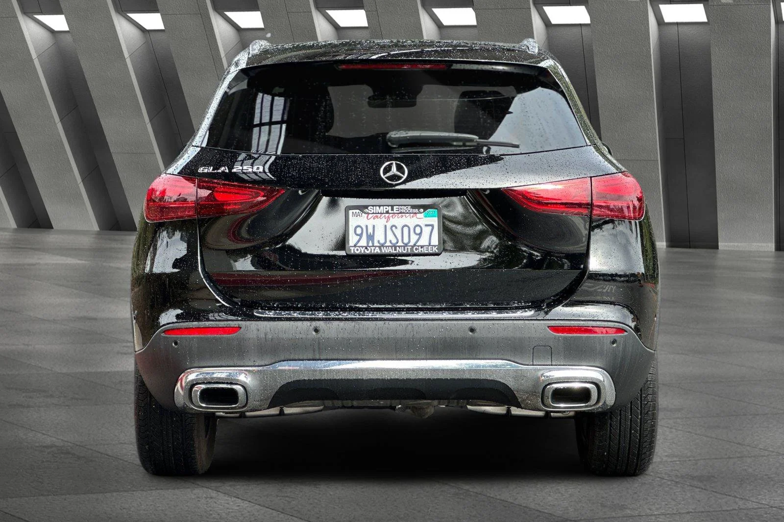 Used 2025 Black Mercedes-Benz GLA 250 image 11