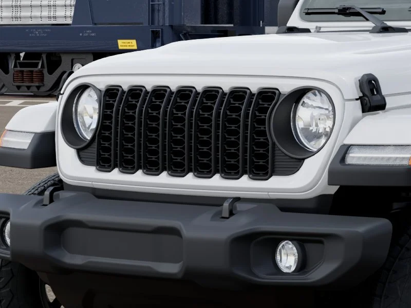 New 2027 Bright White Clear-Coat Paint Jeep SPOR image 7