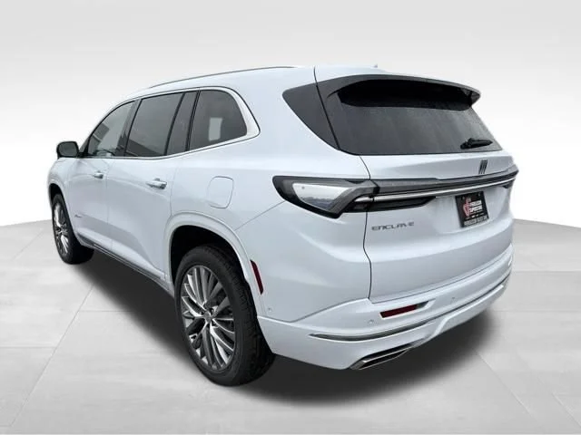 New 2026 Iridescent White Tricoat Buick Avenir image 5