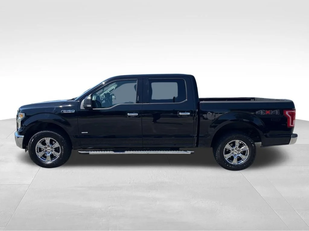Used 2016 Shadow Black Ford XLT image 2