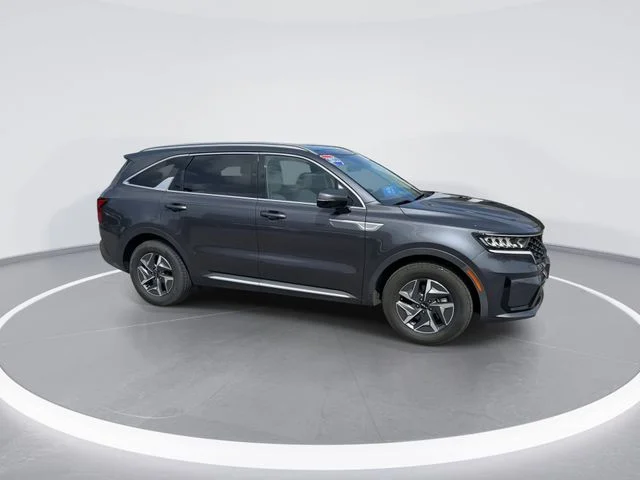 Used 2022 Gray Kia EX image 8