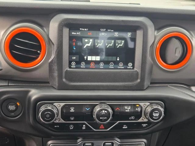Used 2023 White Jeep Sport S image 17
