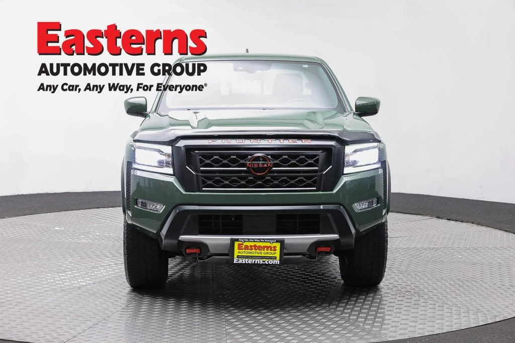 Used 2023 Green Nissan PRO-4X image 2