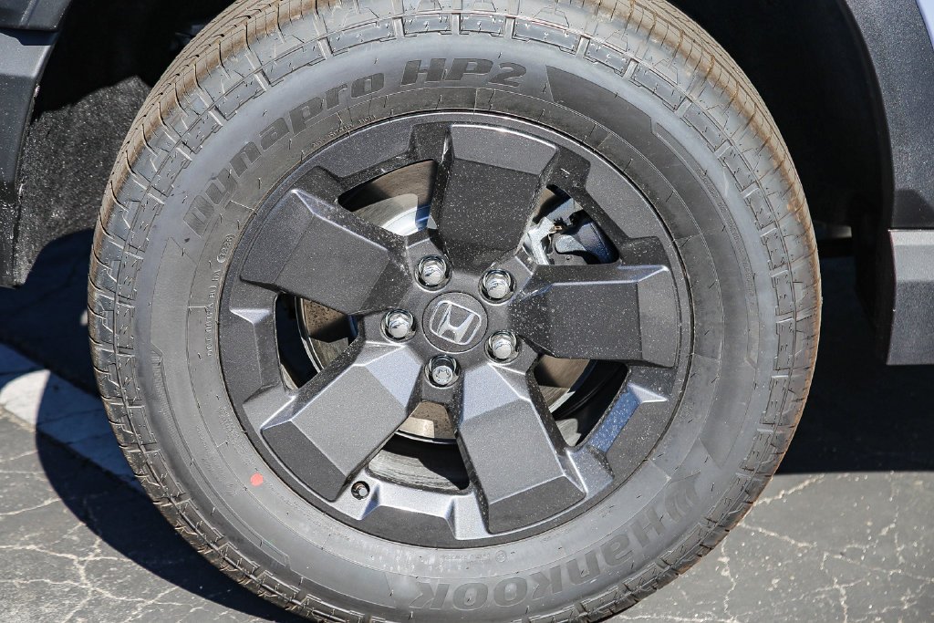 New 2026 Sonic Gray Pearl Honda RTL Towing image 9