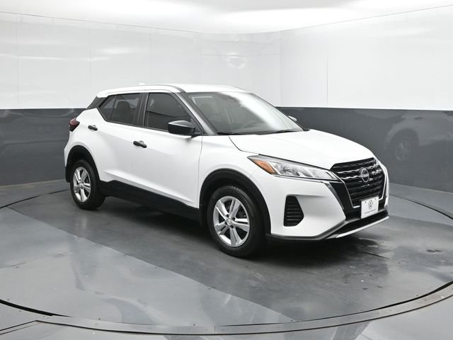 Used 2024 White Nissan S image 26