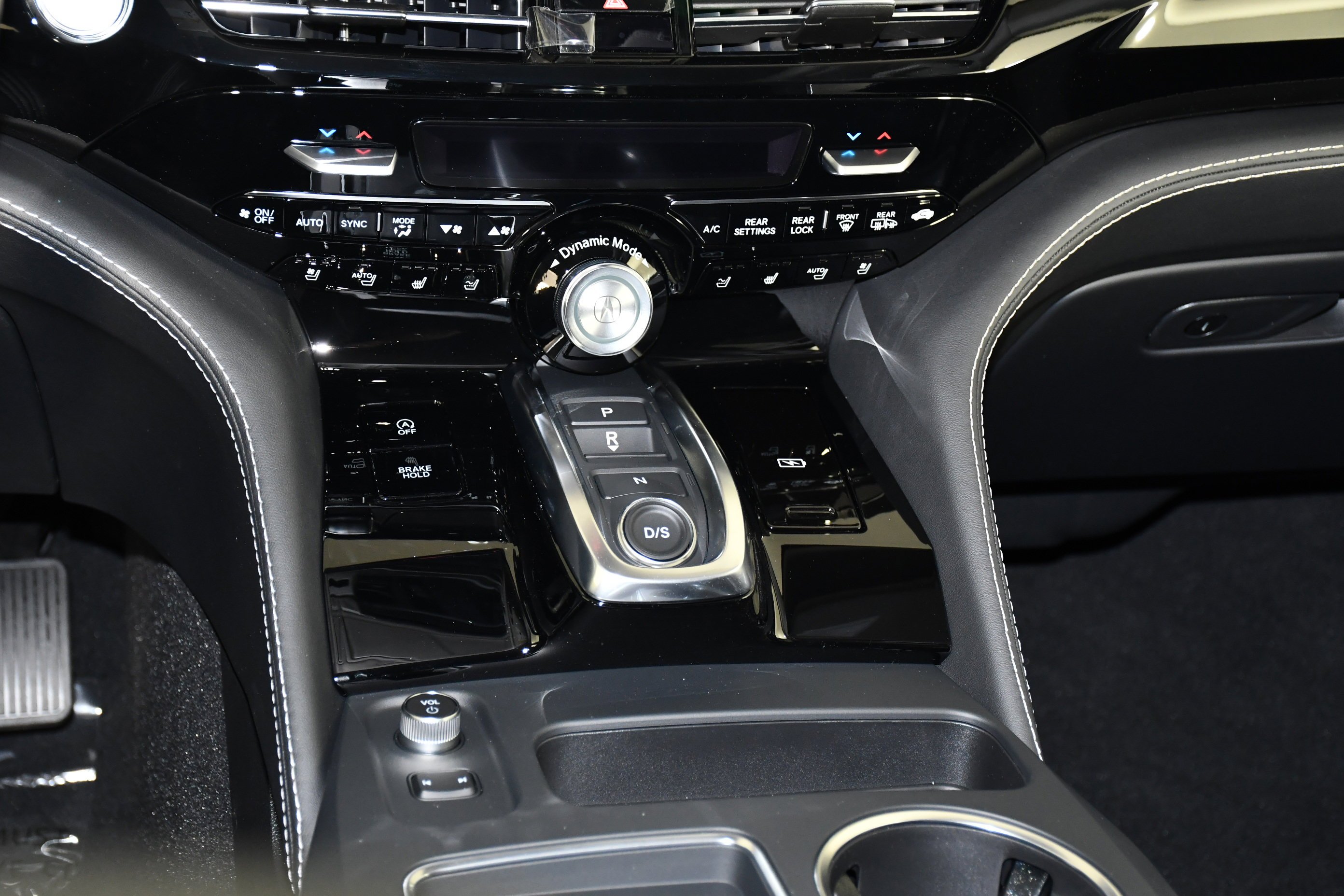 New 2026 Platinum White Pearl Acura w/Advance Package image 13