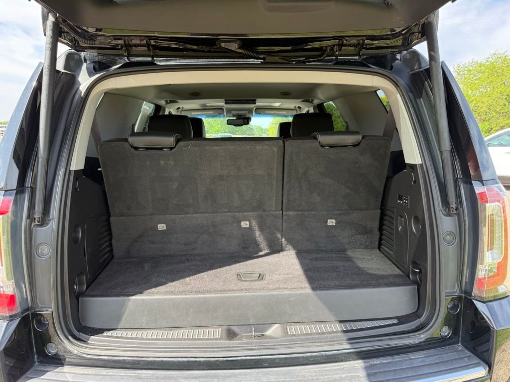 Used 2016 Black GMC Denali image 21