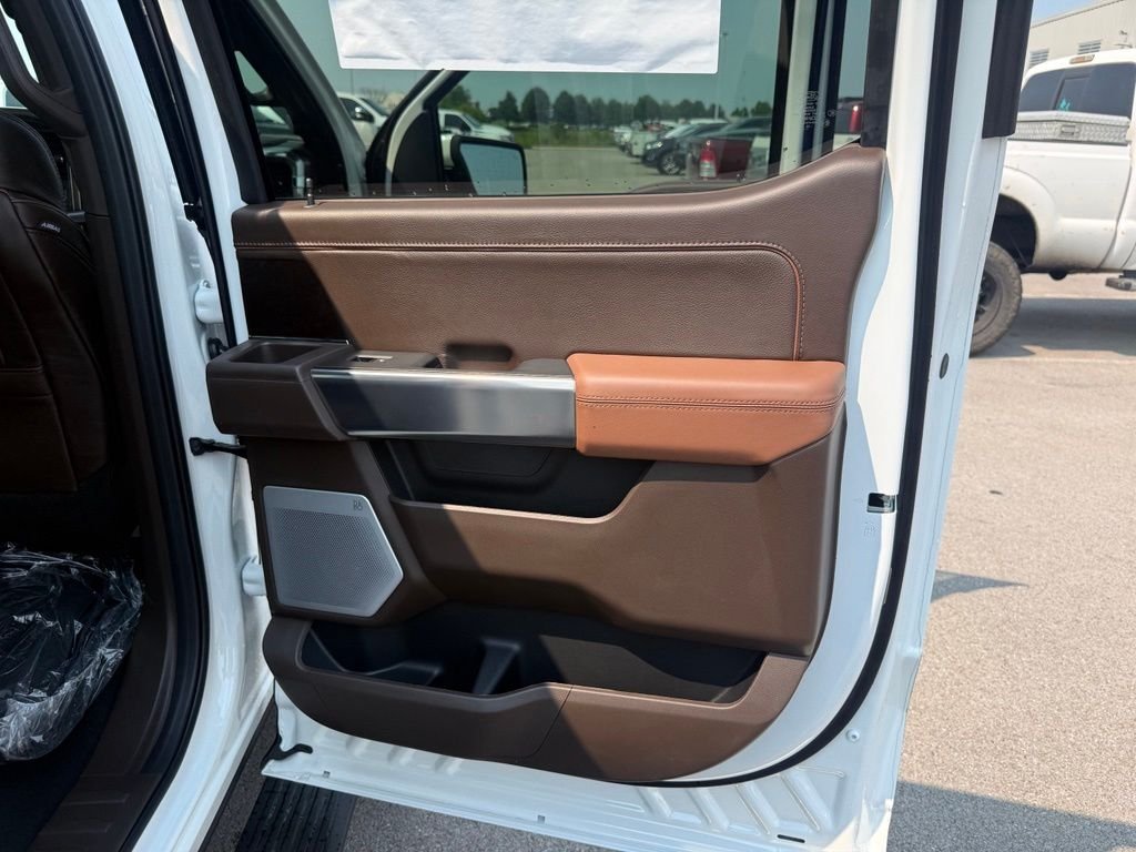 New 2026 Star White Metallic Tri-Coat Ford King Ranch® image 23