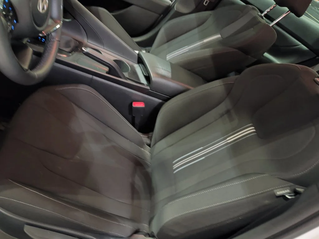 Used 2026 White Hyundai SEL Sport image 6