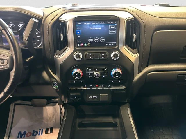 Used 2021 Steel Metallic GMC Elevation image 12