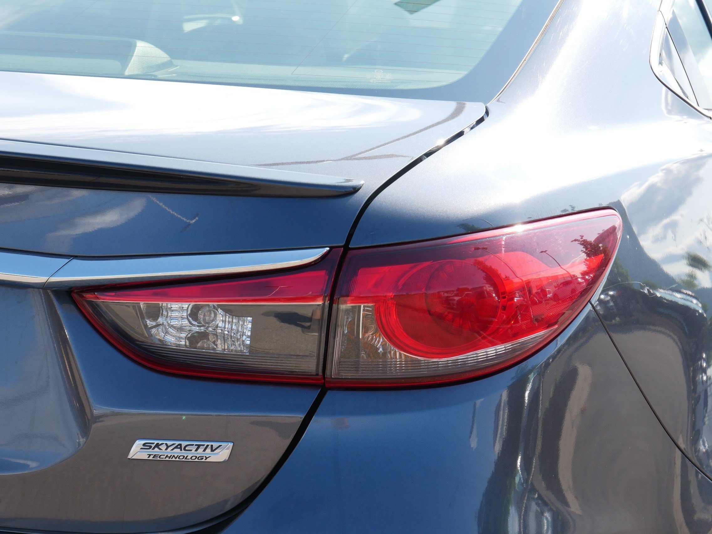 Used 2015 Meteor Gray Mica Mazda i Touring image 17
