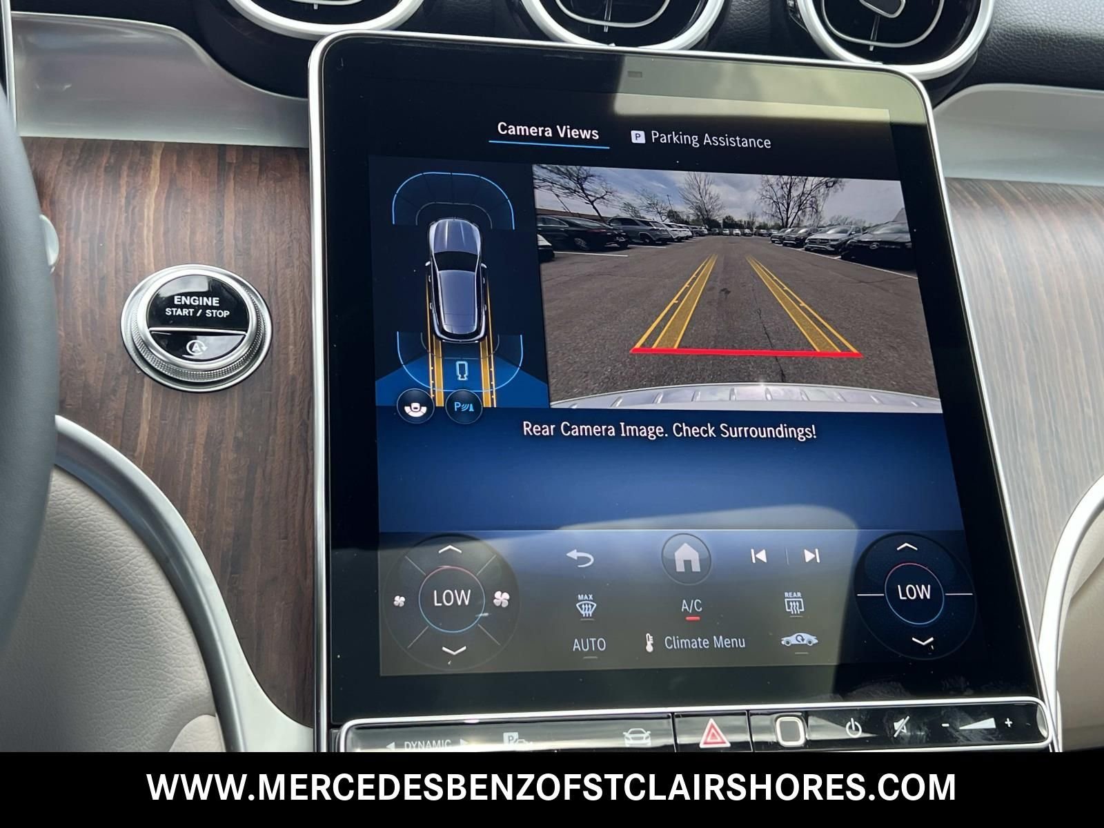 New 2026 Polar White Mercedes-Benz GLC 300 image 24