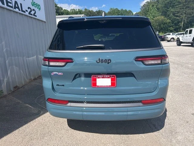 New 2026 Steel Blue Exterior Paint Jeep Limited Reserve image 5